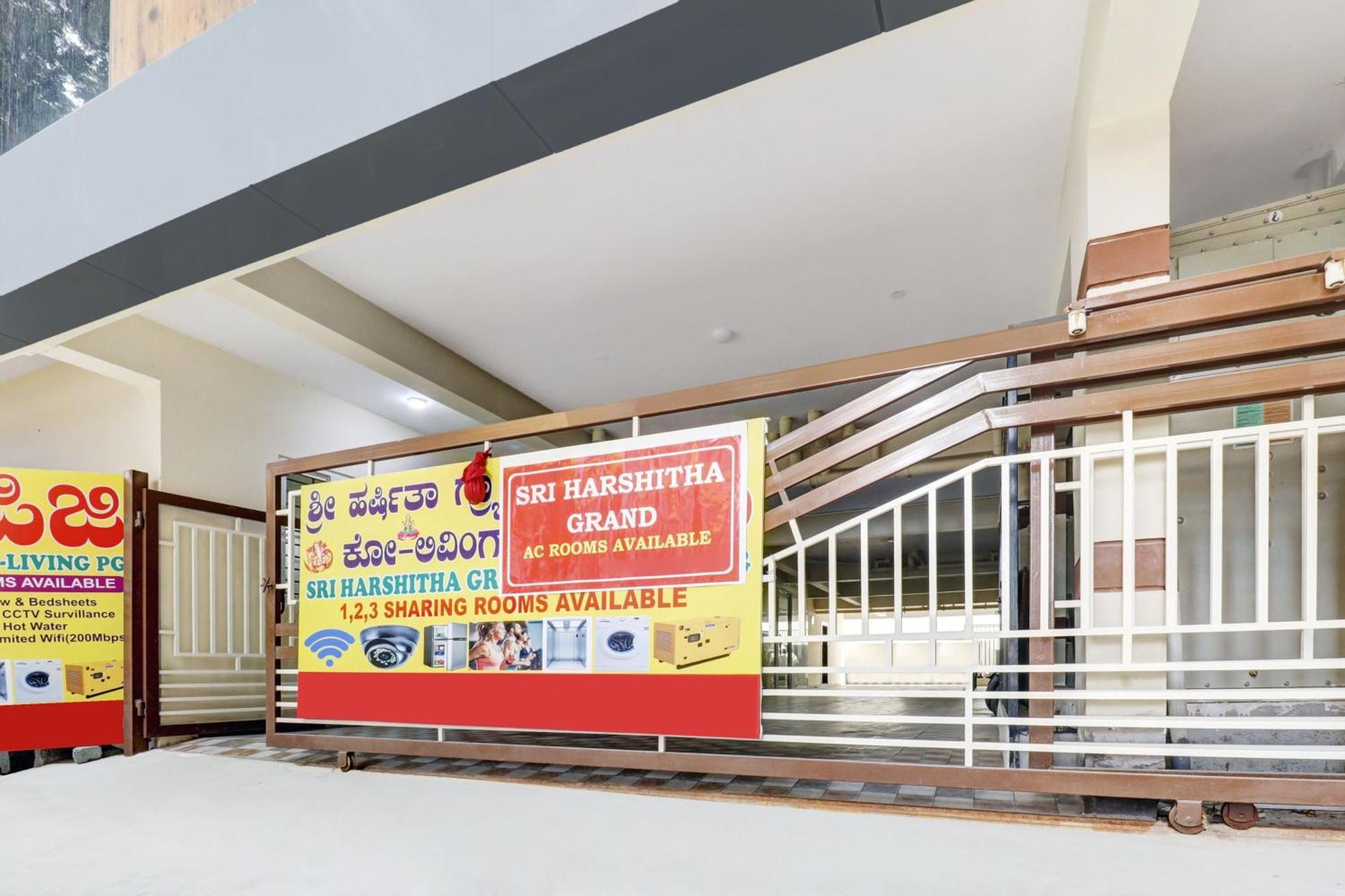 Super Hotel O Sri Harshitha Grand Near Zudio - Star Bazaar, Kundalhalli Gate Bangalore Dış mekan fotoğraf